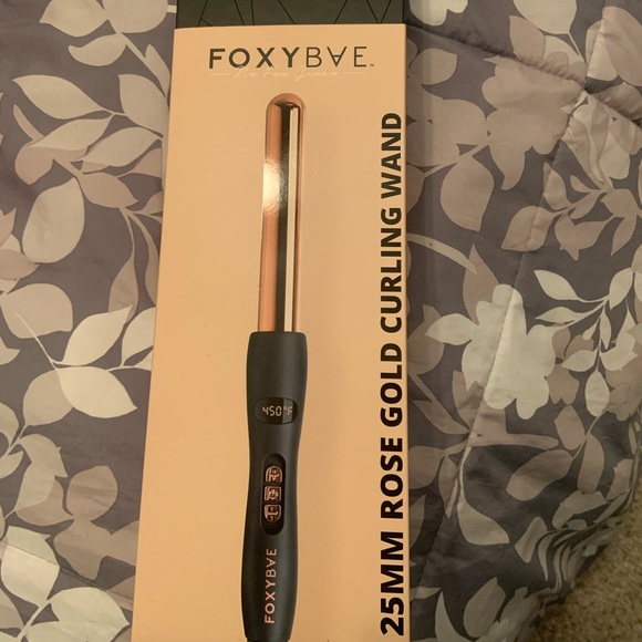 Foxy bae curling wand